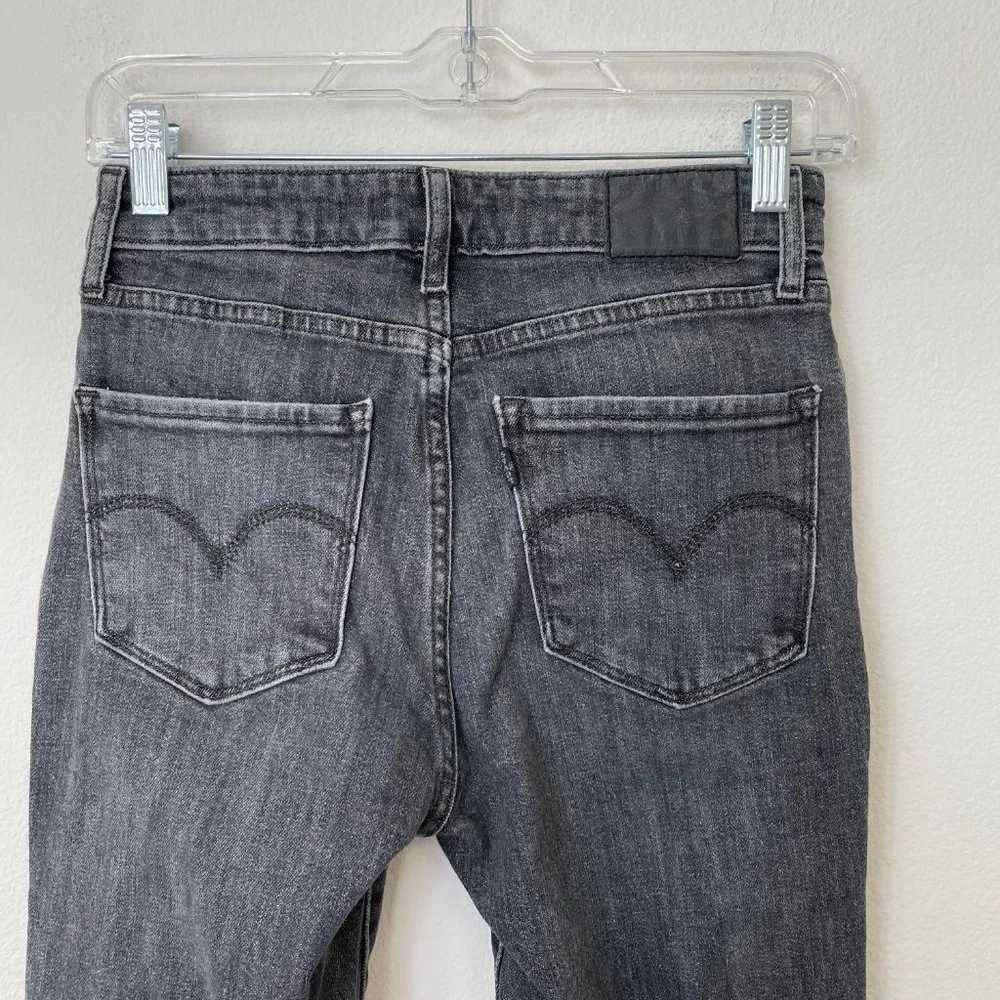 Levi's Premium 721 Women's High Rise Skinny Jeans Distressed Faded Black Wash